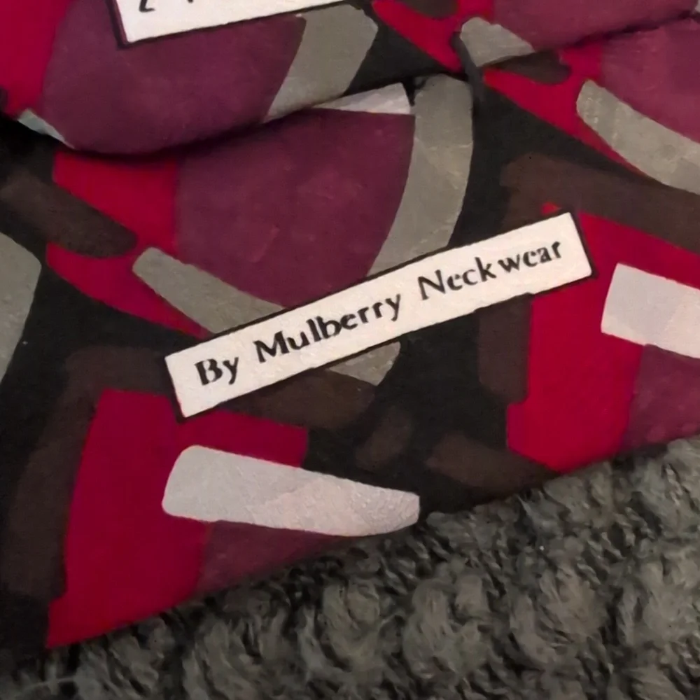 Authentic Mulberry Silk‎ Designer Tie - Made In England